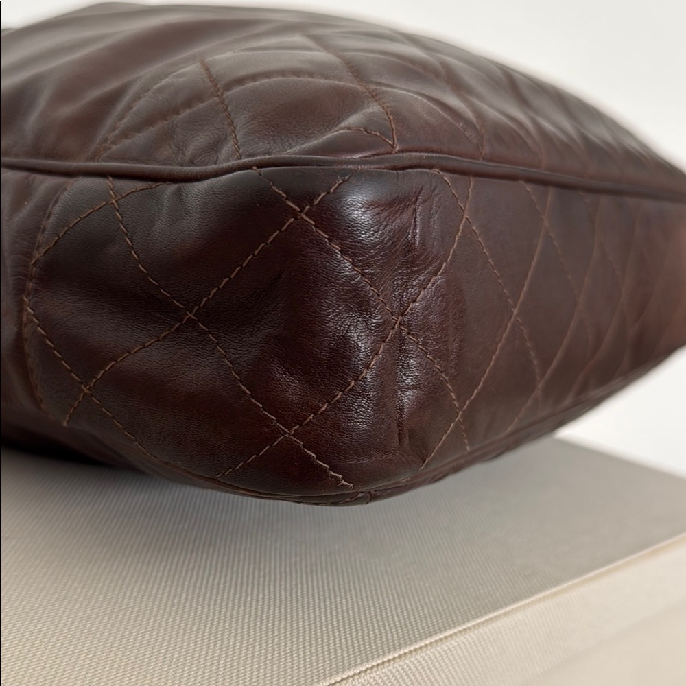 CHANEL Quilted Calf Skin Brown Medium Shopper Tote, Vintage. - Picture 7 of 14